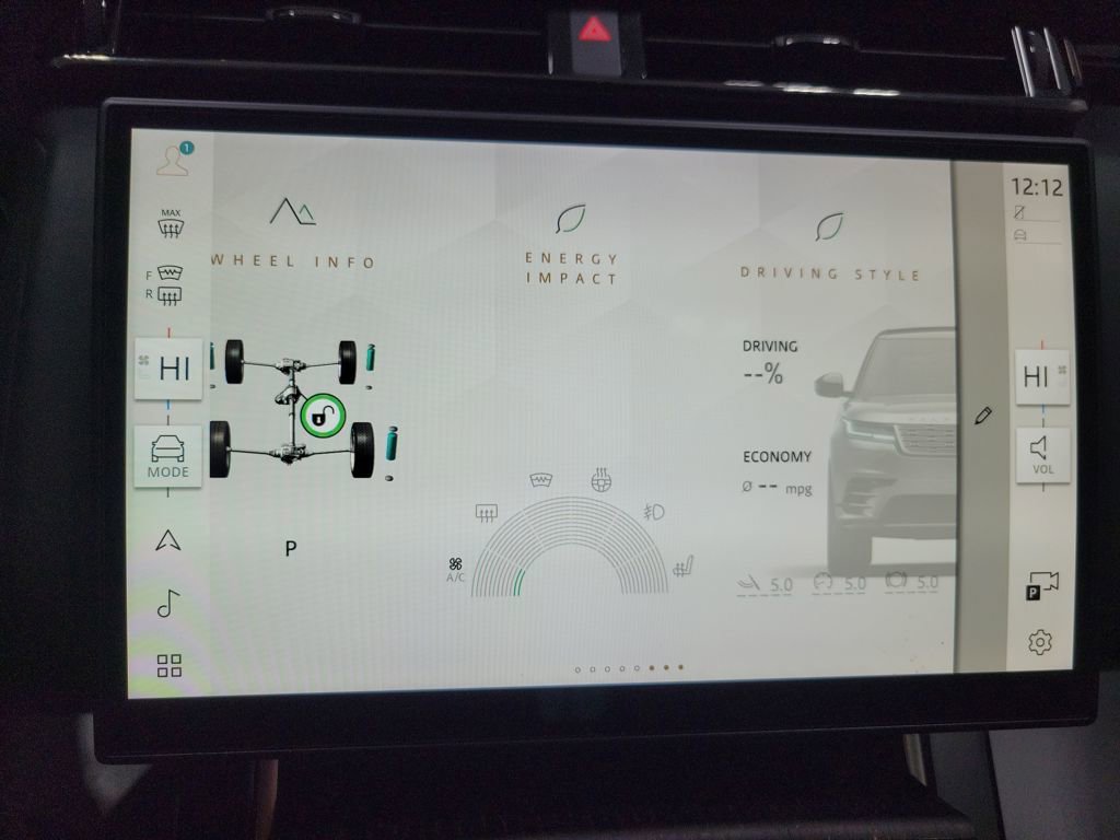 Used 2024 Land Rover Range Rover Velar Dynamic HSE image 45