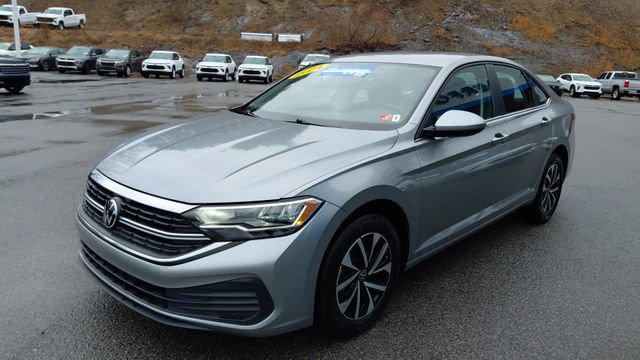 Used 2024 Volkswagen Jetta S image 8