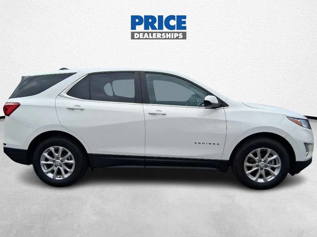 Used 2021 Chevrolet Equinox LT image 2