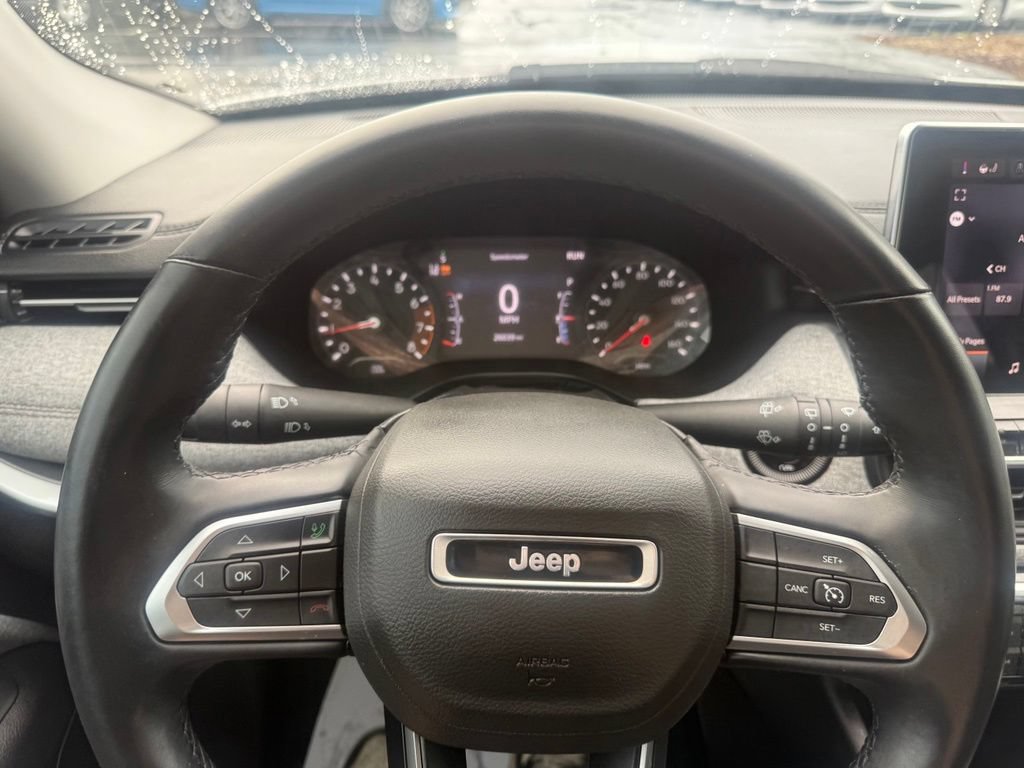 Used 2022 Jeep Compass Latitude AWD/4WD image 18