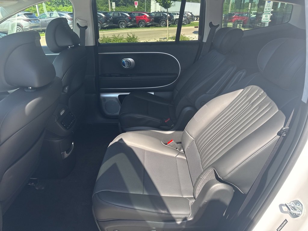 New 2026 Hyundai Ioniq 9 Calligraphy image 30