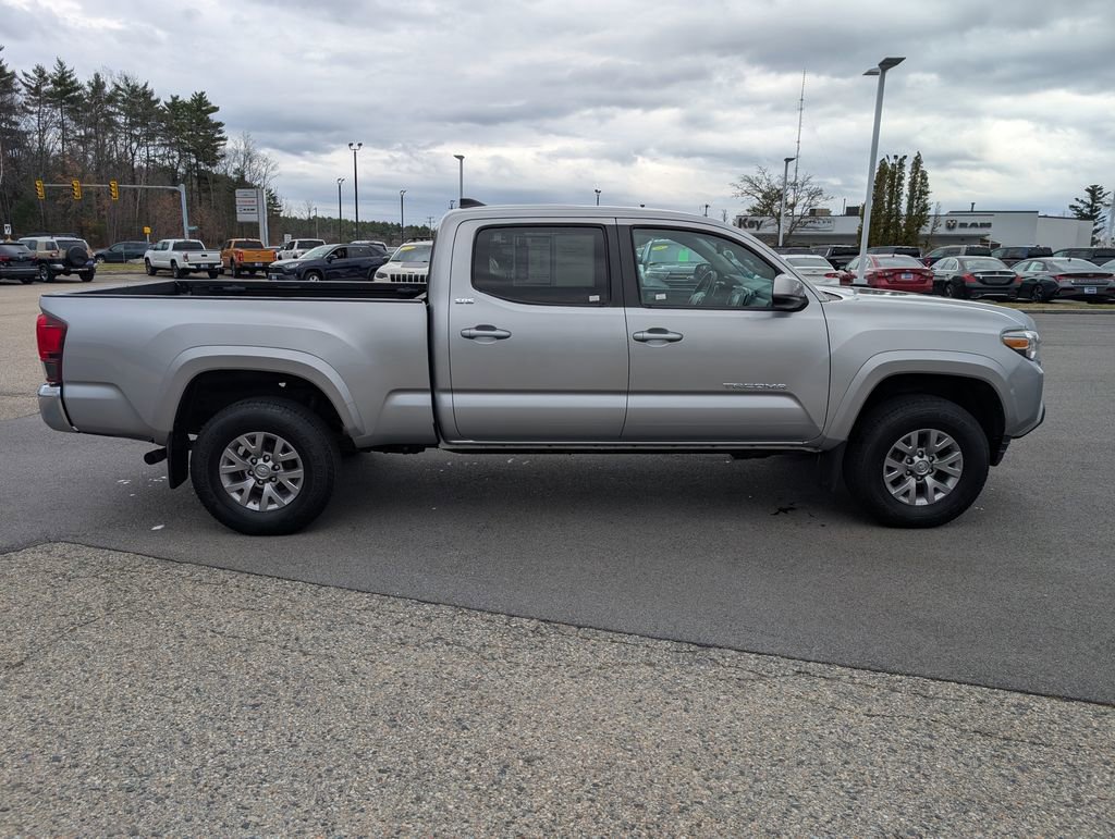 Used 2018 Toyota Tacoma SR5 image 6