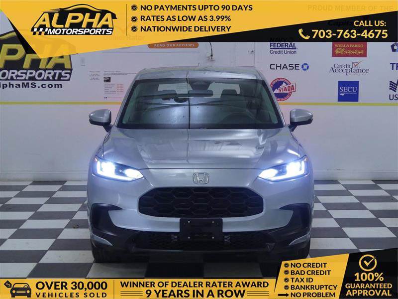 Used 2025 Honda HR-V LX image 1
