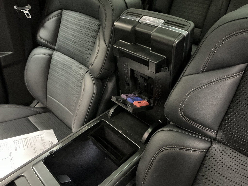 Used 2026 Lincoln Nautilus Reserve AWD/4WD image 19