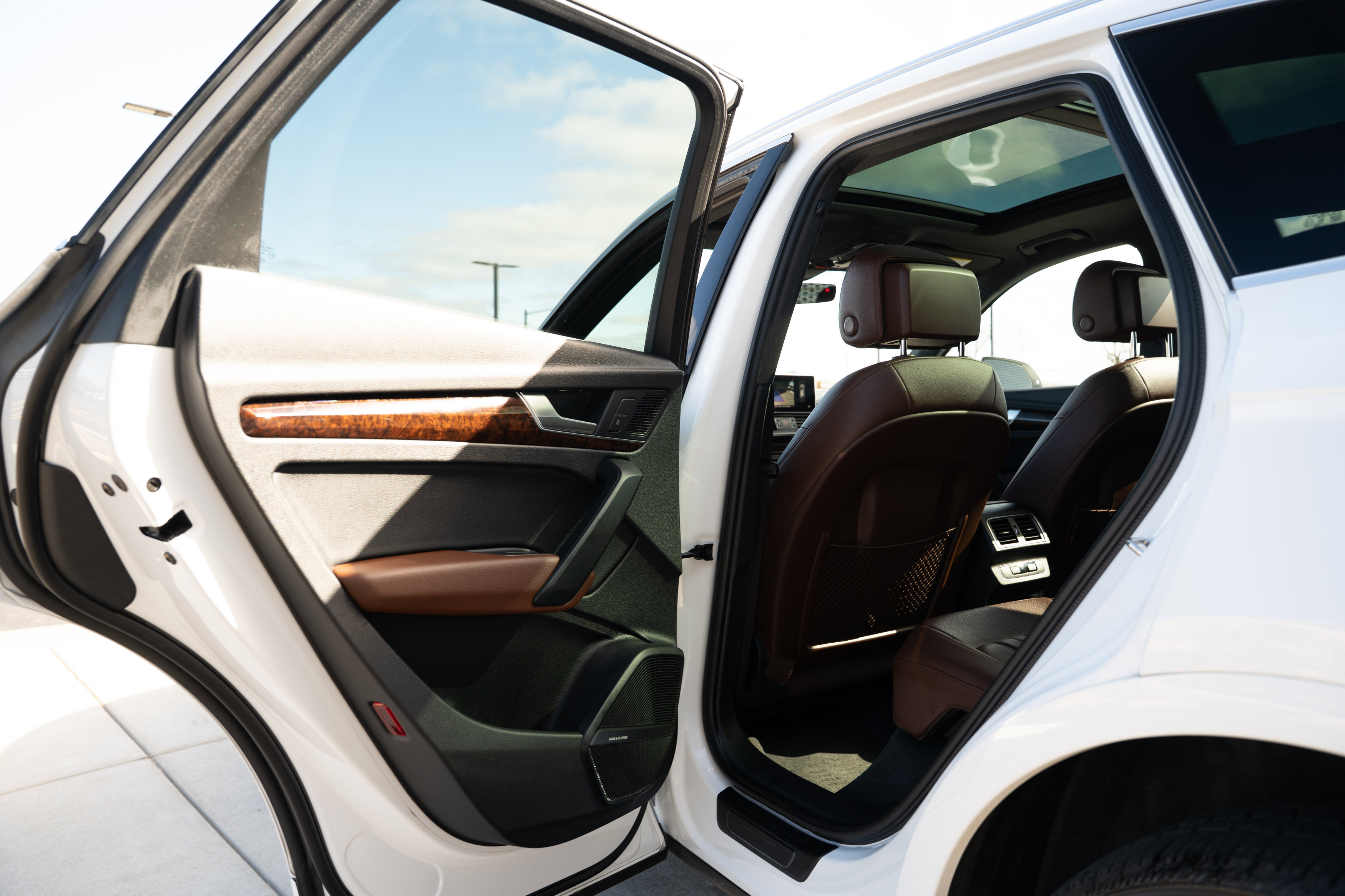 Used 2018 Audi Q5 2.0T Premium Plus w/ Premium Plus Package image 29