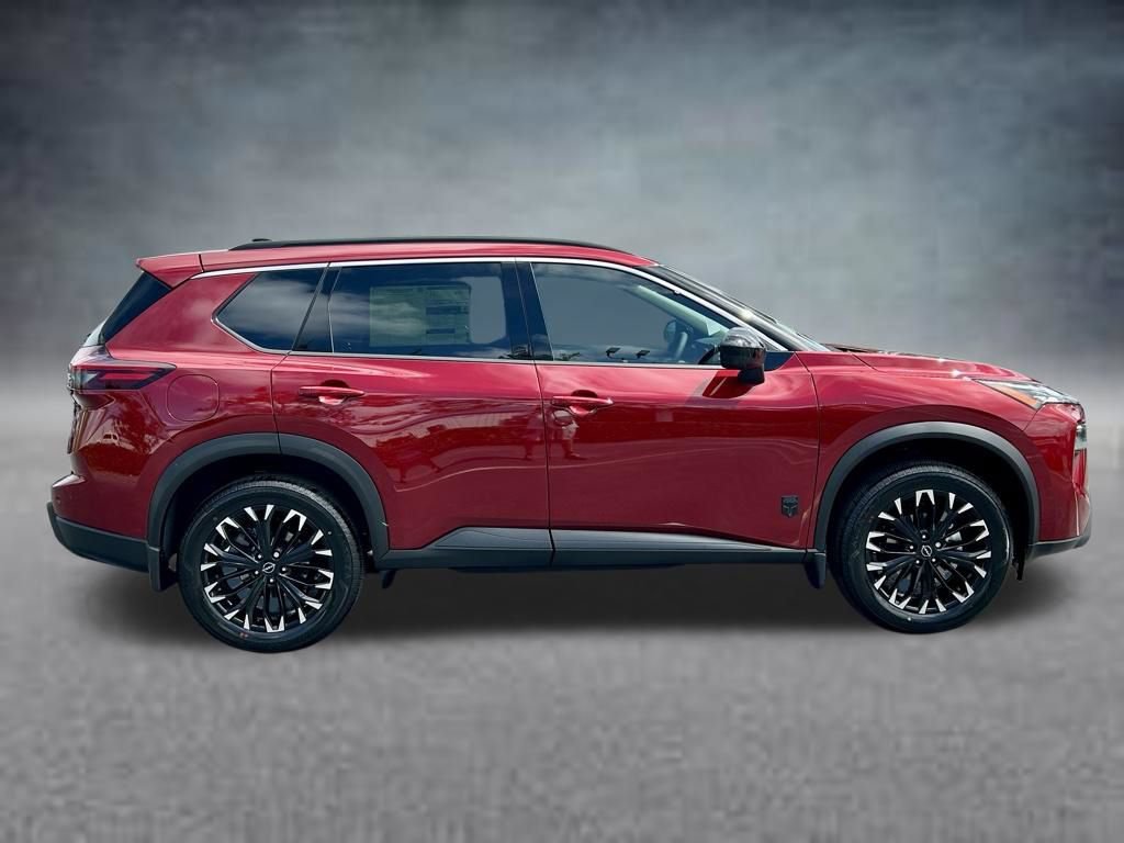 Used 2026 Nissan Rogue Dark Armor FWD image 4
