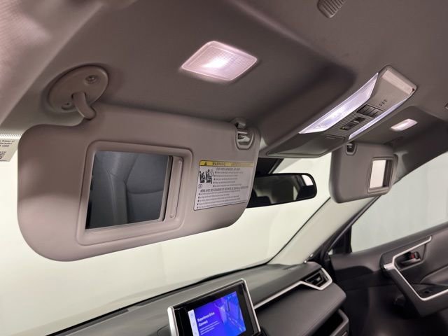 Used 2023 Toyota RAV4 LE FWD image 38