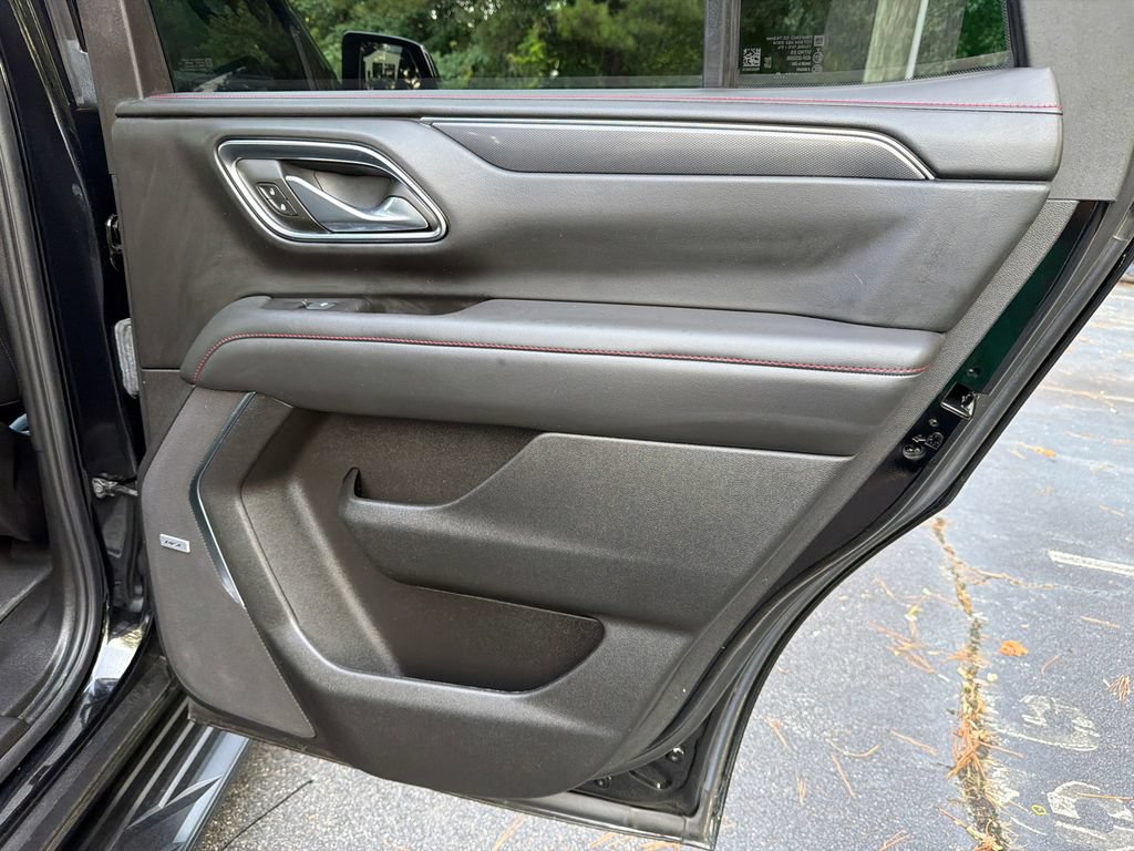 Used 2024 Chevrolet Tahoe RST w/ Luxury Package RWD image 16