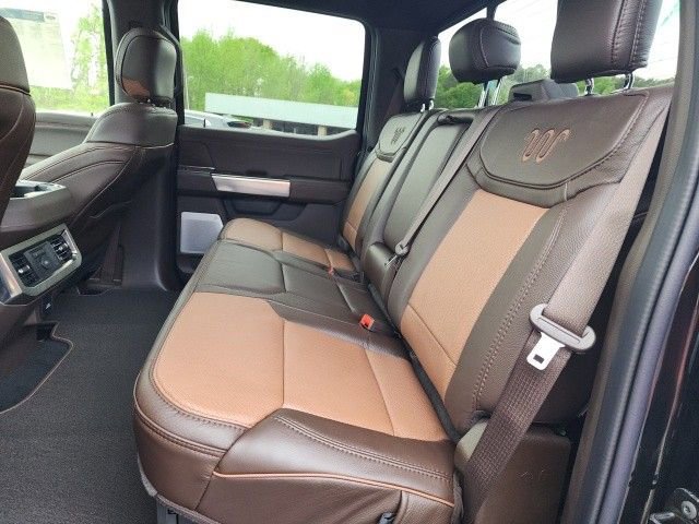 New 2025 Ford F250 King Ranch w/ Chrome Package image 32