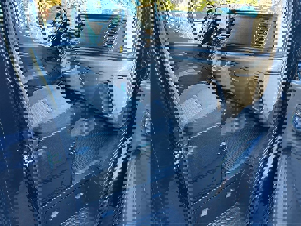 Used 2022 Ford Transit 250 image 43