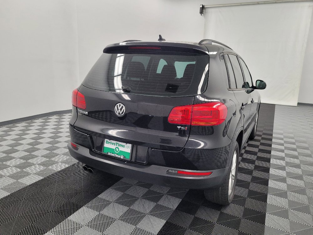 Used 2017 Volkswagen Tiguan Limited w/ Premium Package FWD image 7