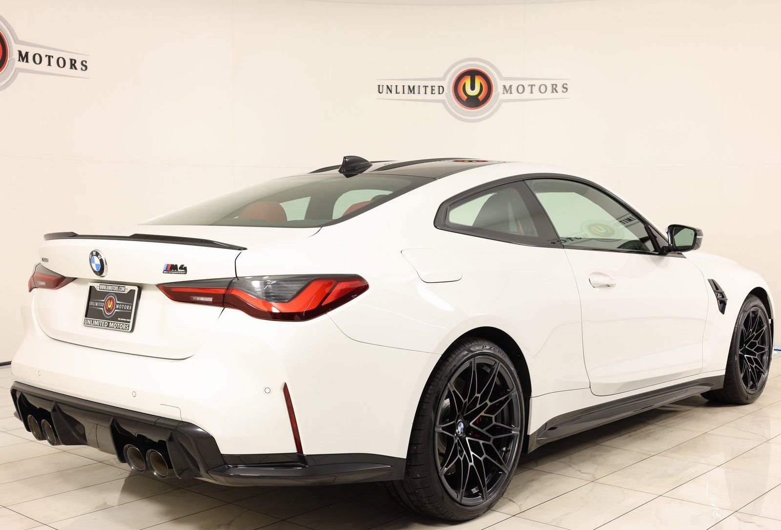 Used 2023 BMW M4 xDrive Competition image 3