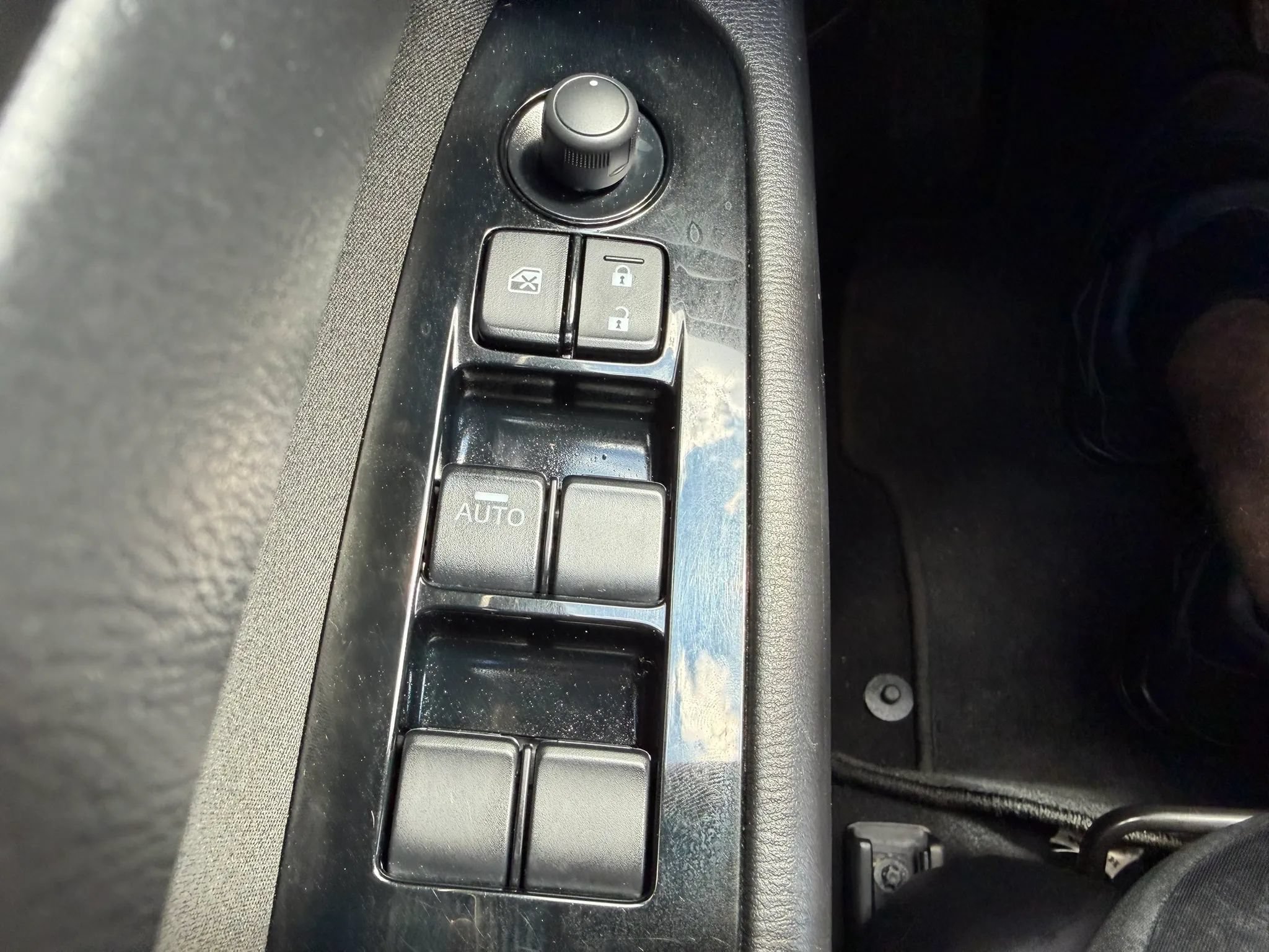 Used 2017 MAZDA CX-5 Sport FWD image 14