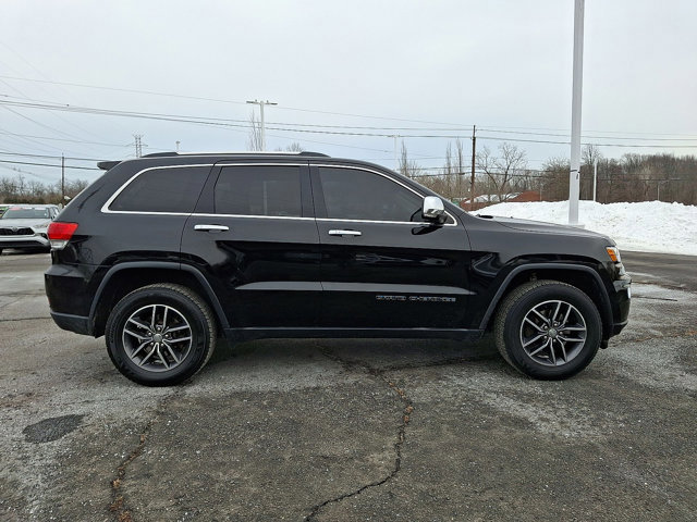 Used 2017 Jeep Grand Cherokee Limited image 27