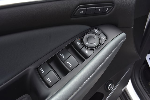 Used 2021 Buick Enclave Premium w/ Surround and Sites Package FWD image 12