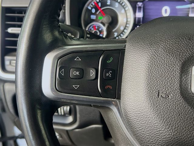 Used 2022 RAM 1500 Laramie AWD/4WD image 17
