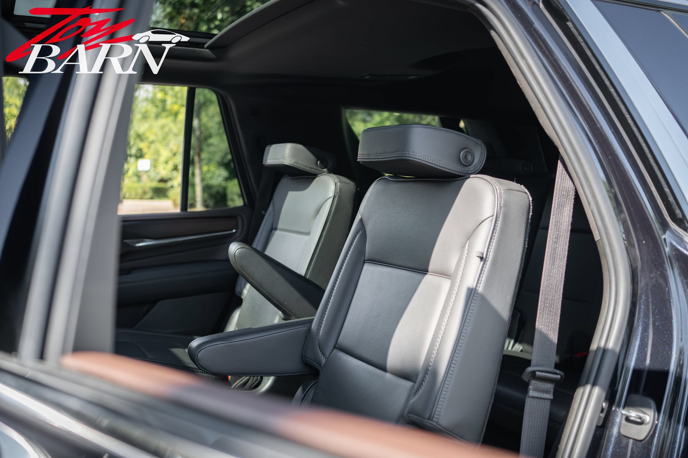 Used 2021 GMC Yukon Denali AWD/4WD image 33