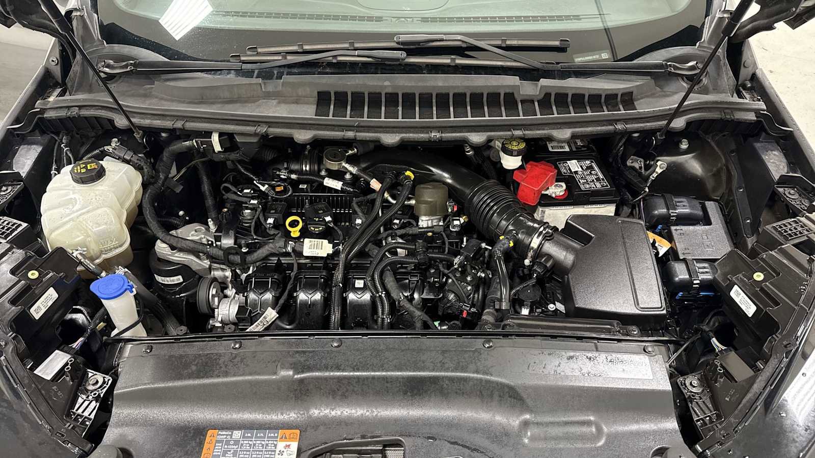 Used 2022 Ford Edge ST-Line image 30