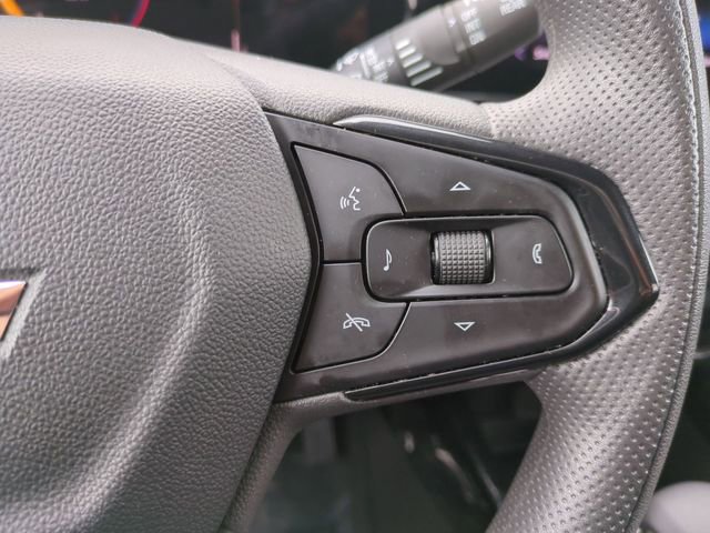 Certified 2025 Chevrolet Trax LT image 28