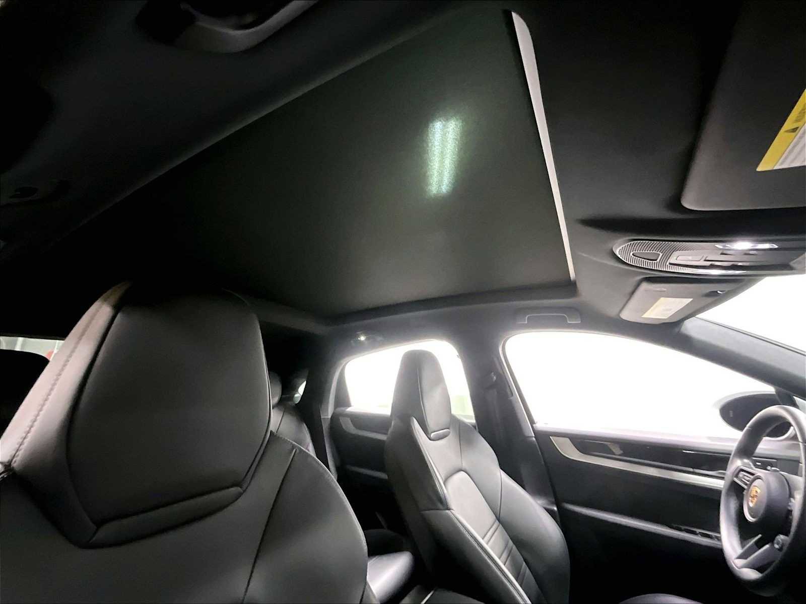 Used 2024 Porsche Cayenne S image 26