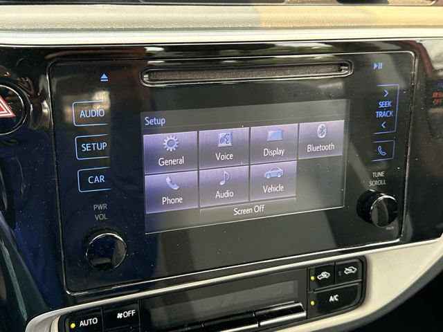 Used 2019 Toyota Corolla LE FWD image 18