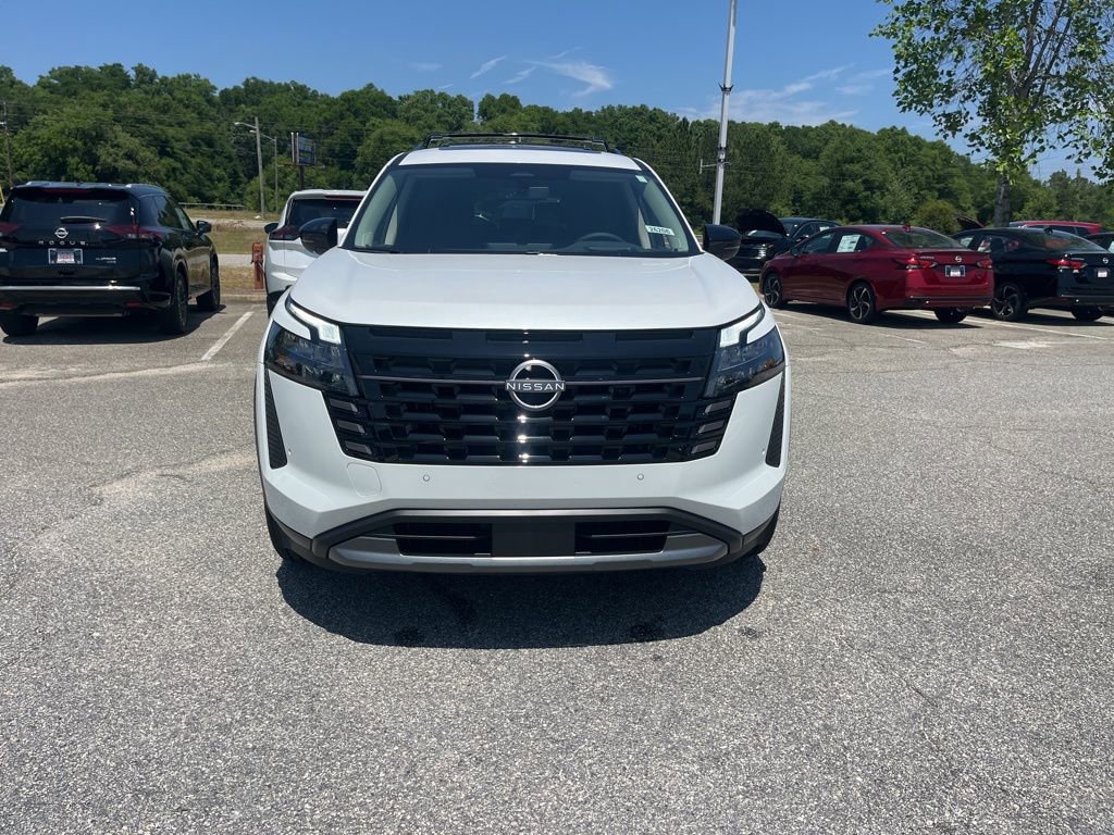 New 2026 Nissan Pathfinder Platinum w/ Cargo Package FWD image 2