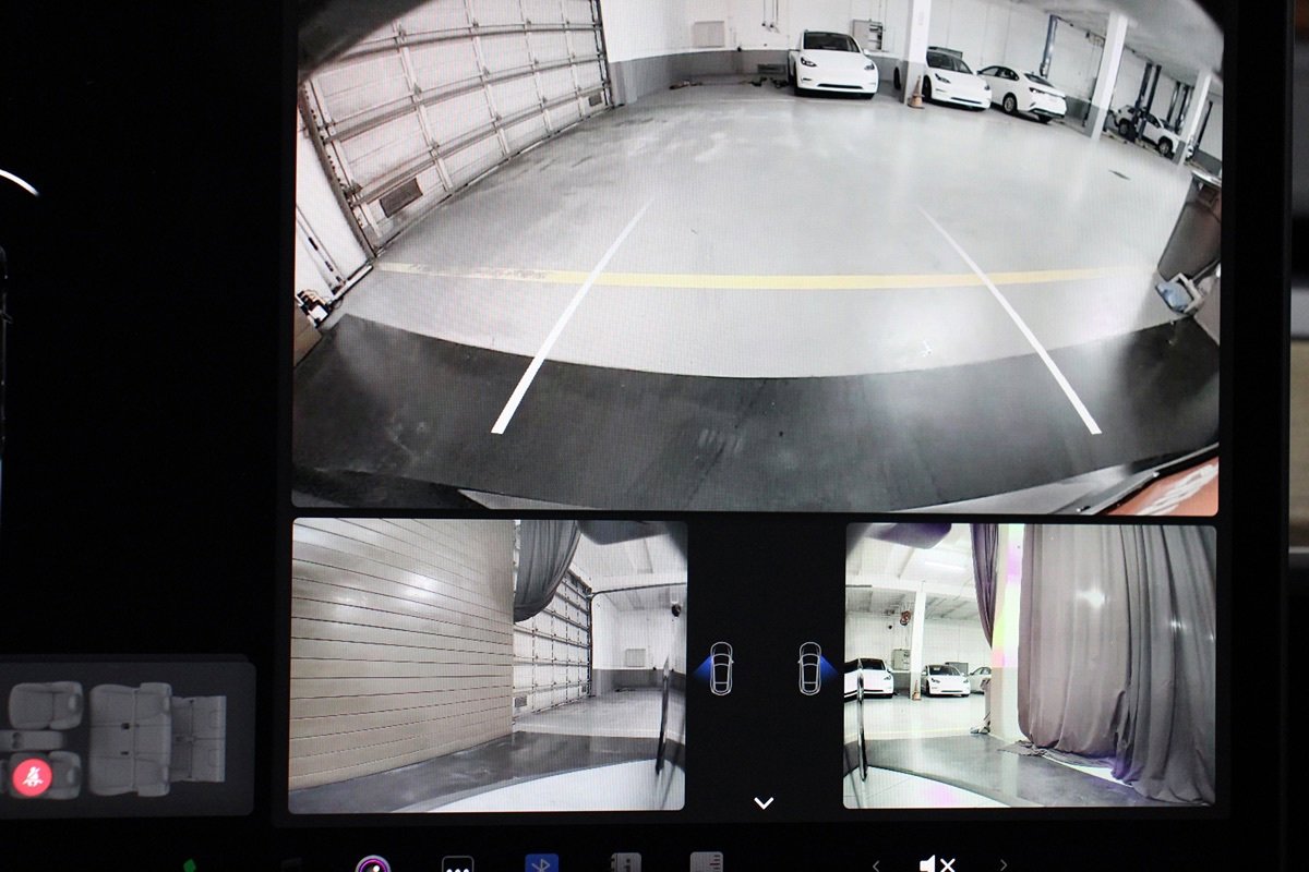Used 2022 Tesla Model Y Long Range AWD/4WD image 9