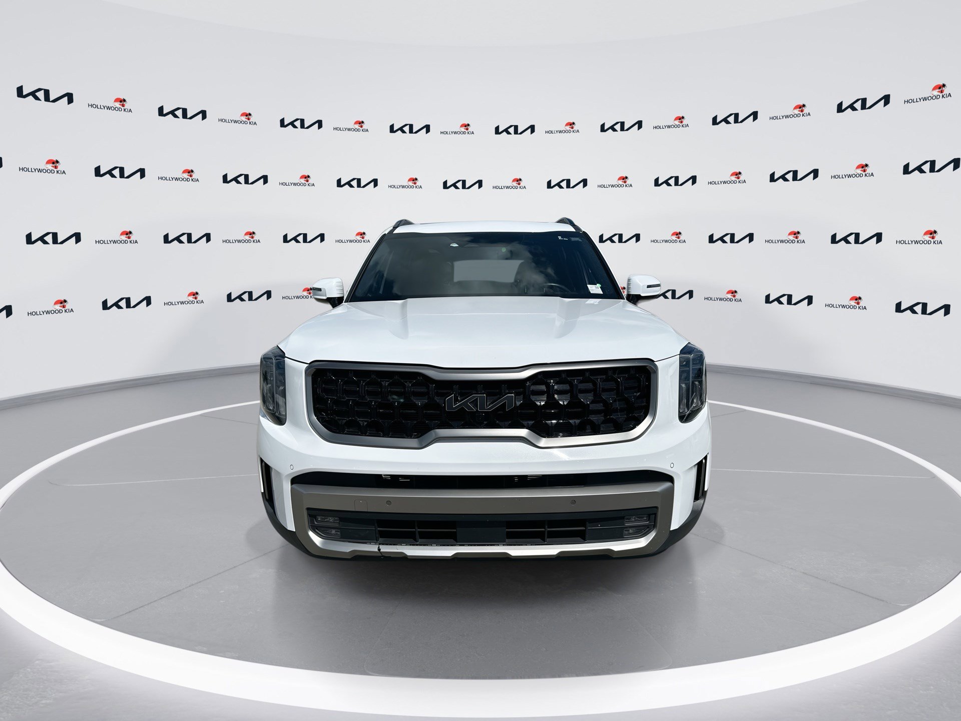 Used 2023 Kia Telluride SX X-Pro image 3