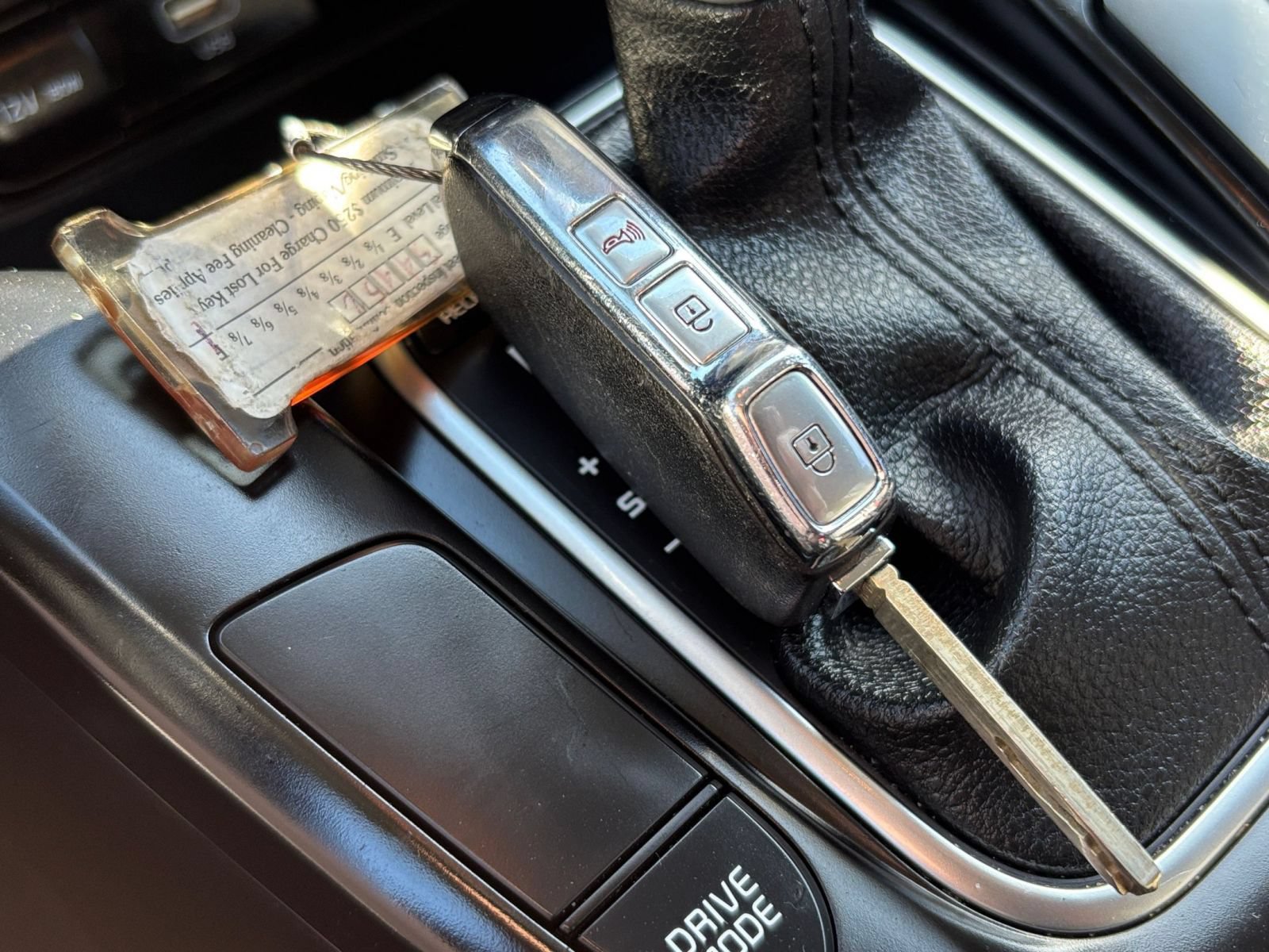 Used 2025 Kia Soul LX w/ LX Technology Package FWD image 17