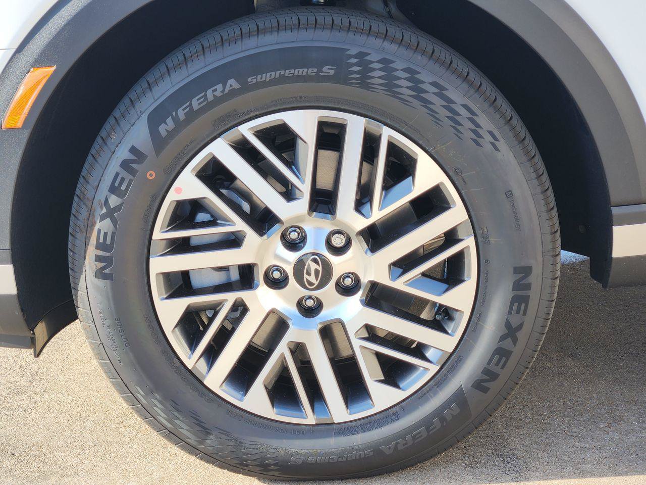 New 2027 Hyundai Palisade SEL FWD image 7