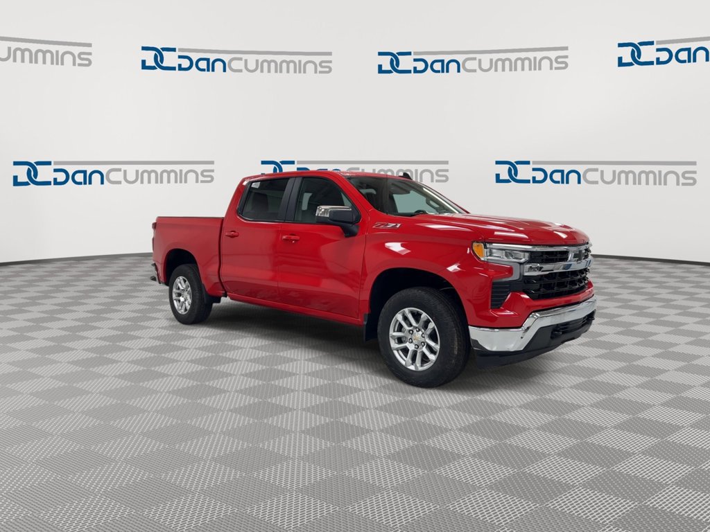 New 2026 Chevrolet Silverado 1500 LT w/ Z71 Off-Road Package AWD/4WD image 2