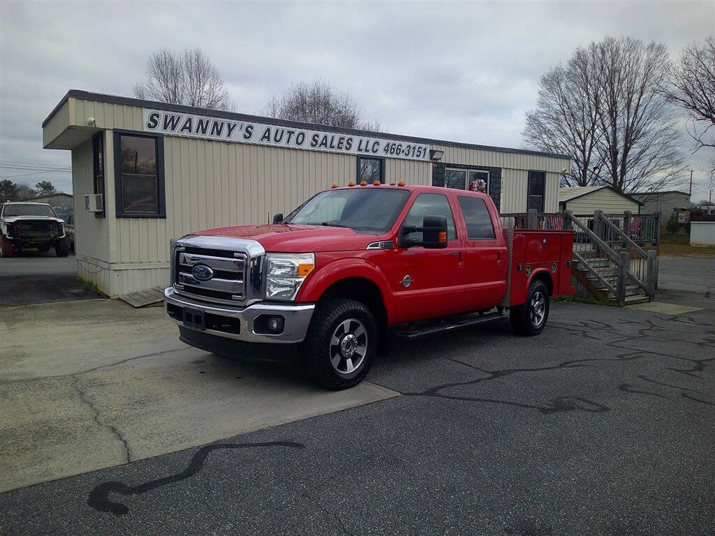 Used 2015 Ford F250 Lariat w/ Lariat Ultimate Package image 3