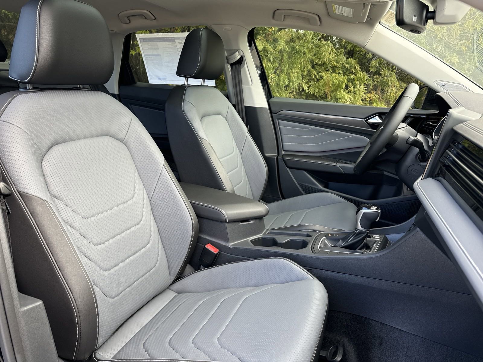 New 2026 Volkswagen Jetta SEL FWD image 16