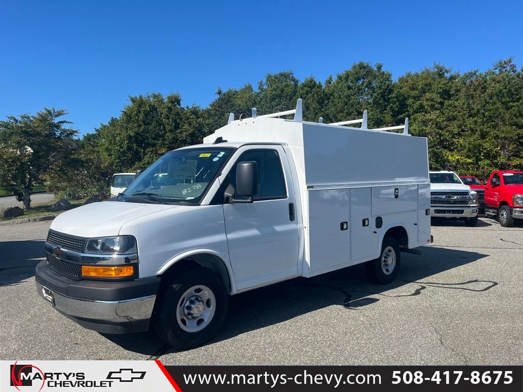New 2025 Chevrolet Express 3500 w/ Power Convenience Package