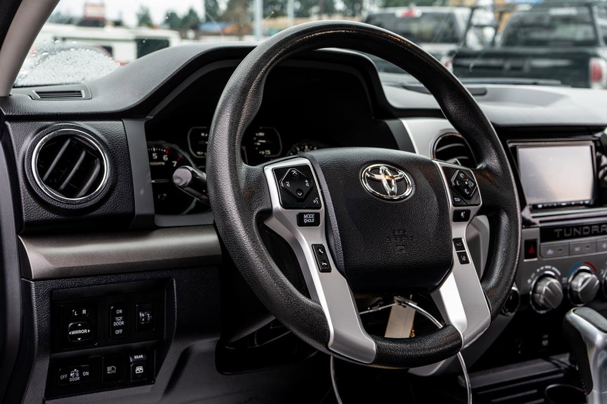 Used 2018 Toyota Tundra SR5 image 23