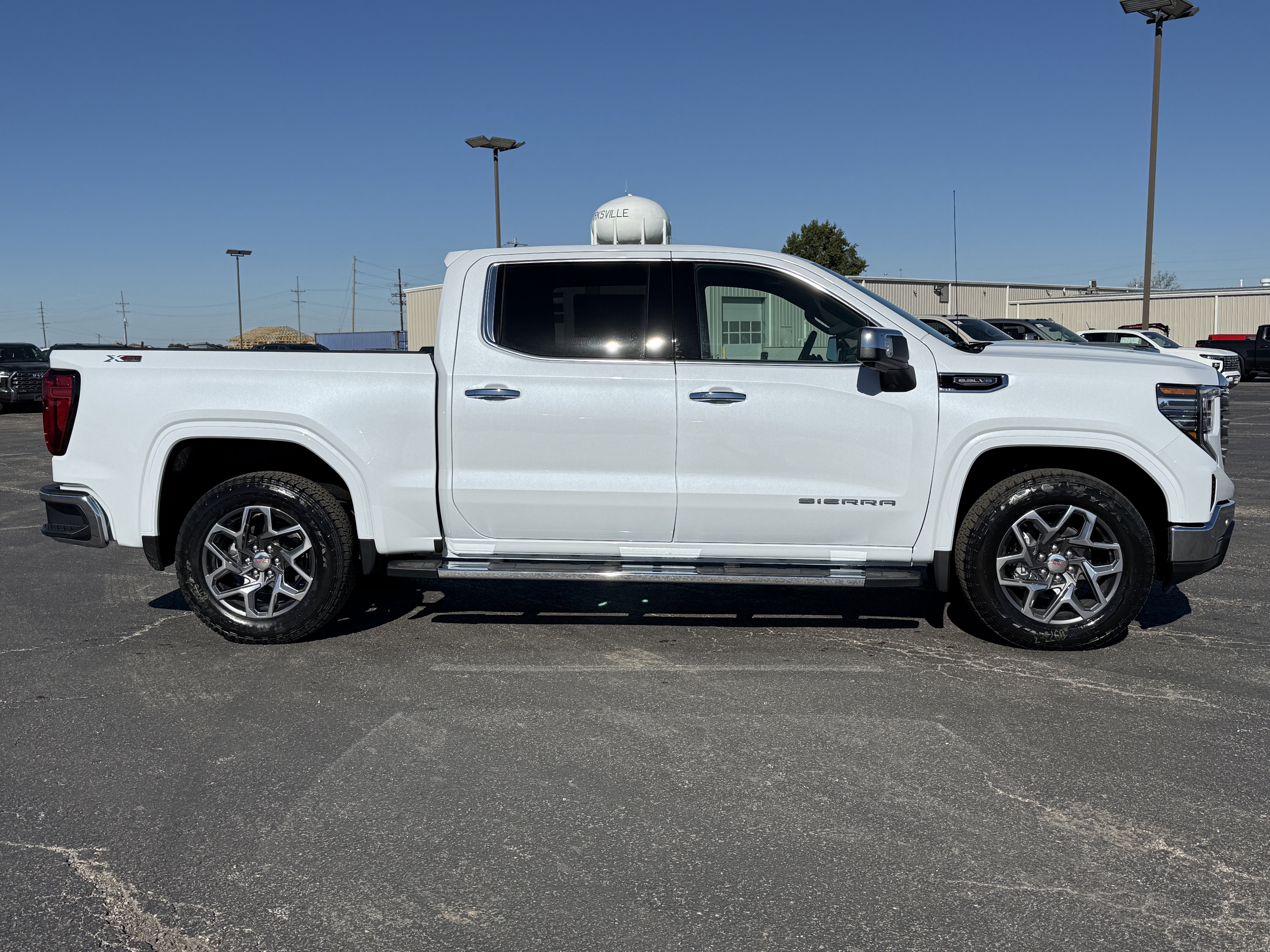 New 2026 GMC Sierra 1500 SLT w/ SLT Premium Plus Package image 2