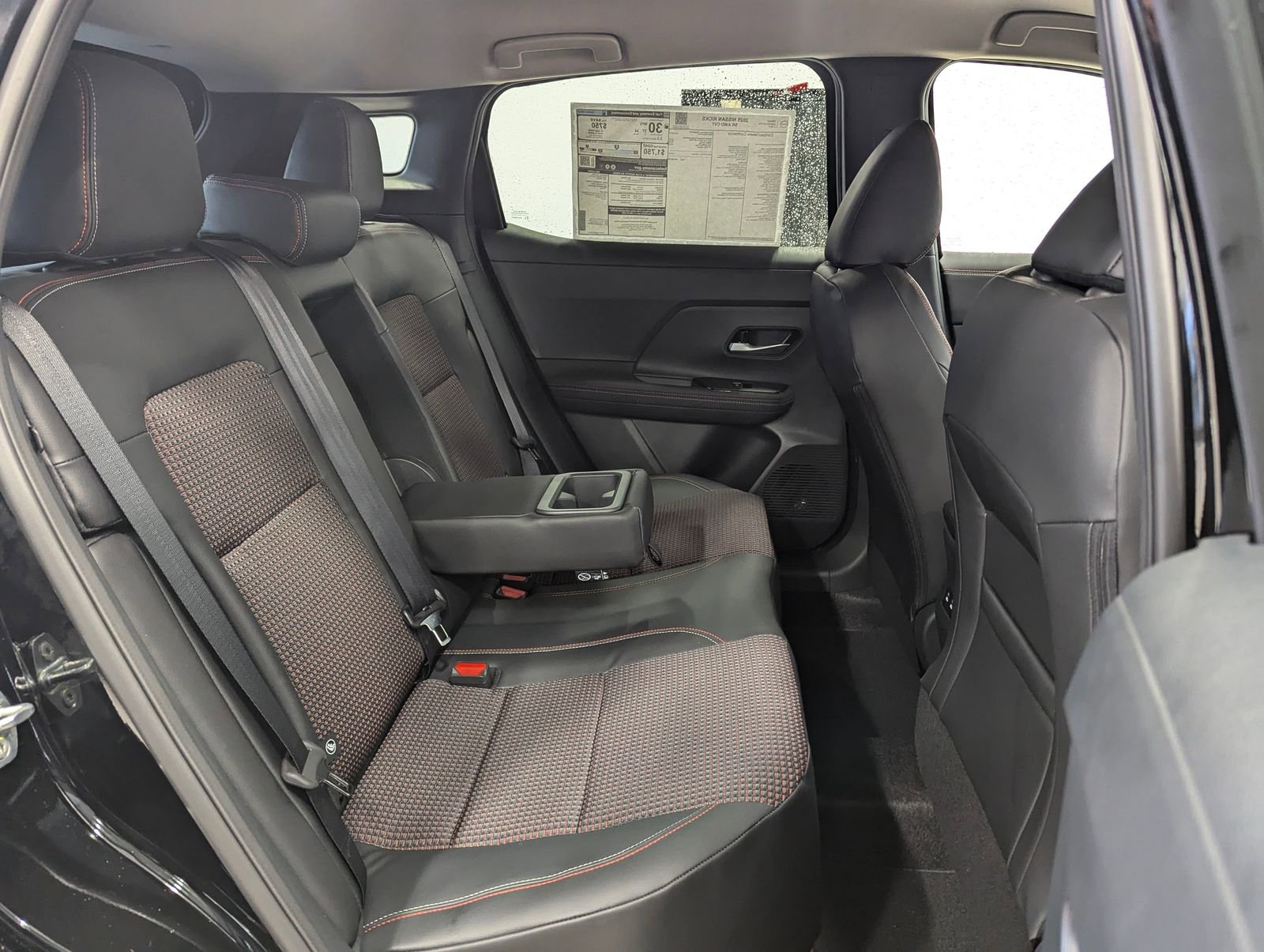 New 2025 Nissan Kicks SR image 13