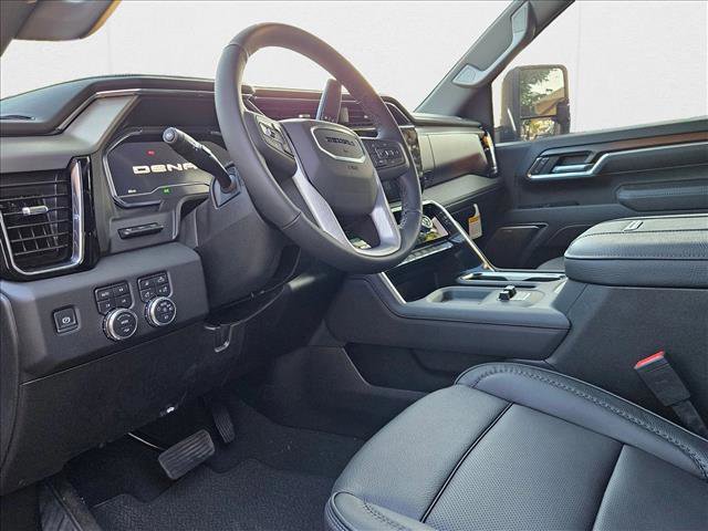 New 2025 GMC Sierra 2500 Denali w/ Max Trailering Package image 3
