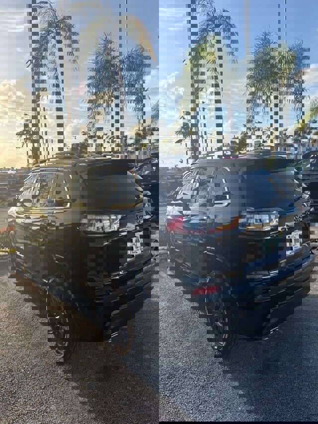 Used 2019 Jeep Cherokee High Altitude image 7