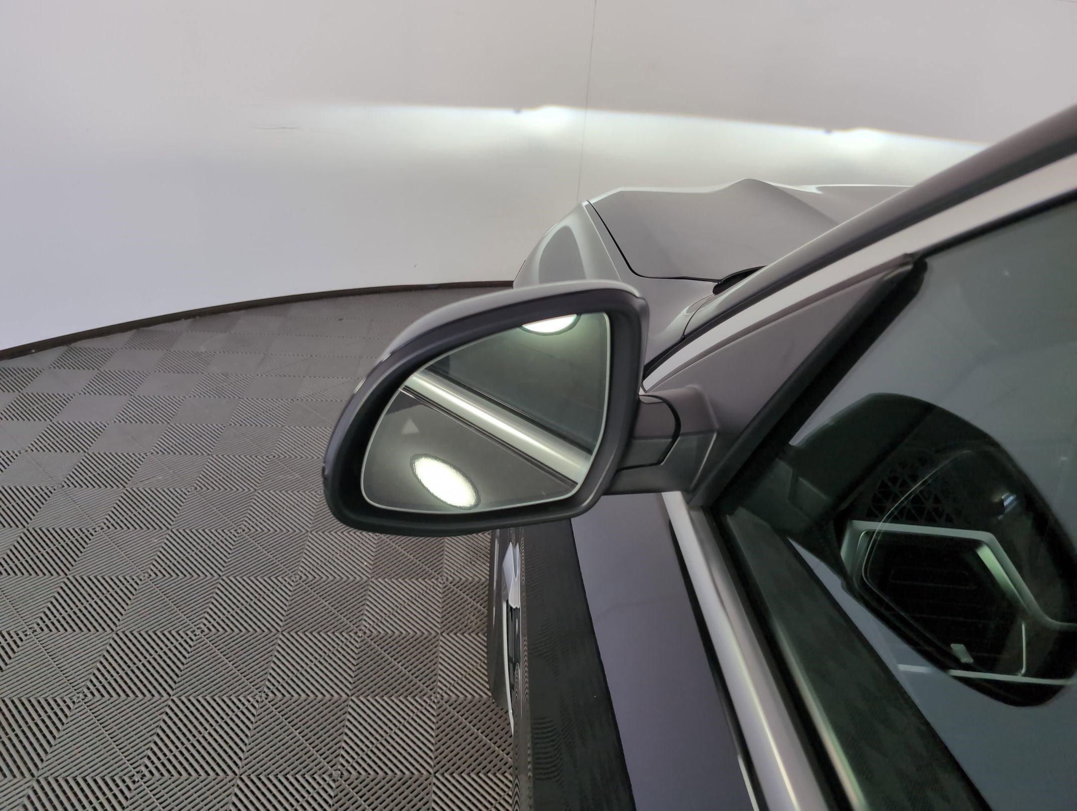 Used 2026 BMW X5 sDrive40i image 21