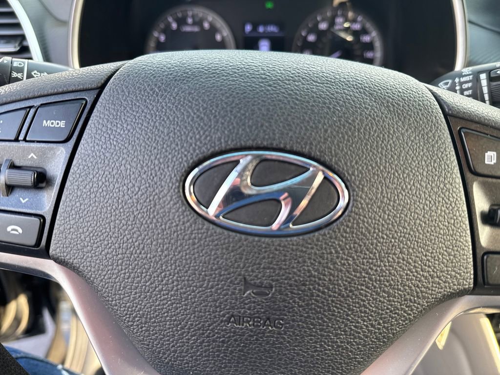 Used 2019 Hyundai Tucson SE FWD image 16