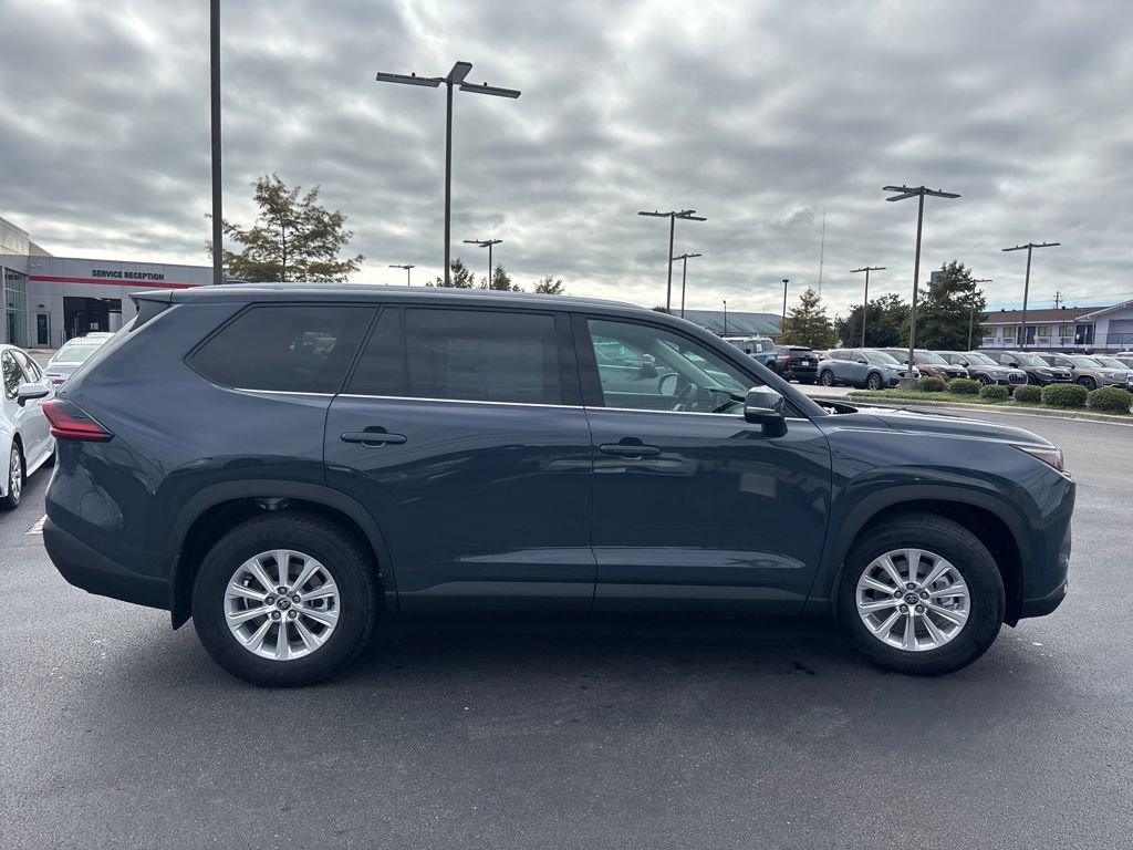 New 2026 Toyota Grand Highlander XLE image 6