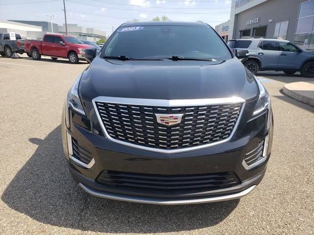 Used 2023 Cadillac XT5 Premium Luxury w/ LPO, Floor Liner Package AWD/4WD image 11