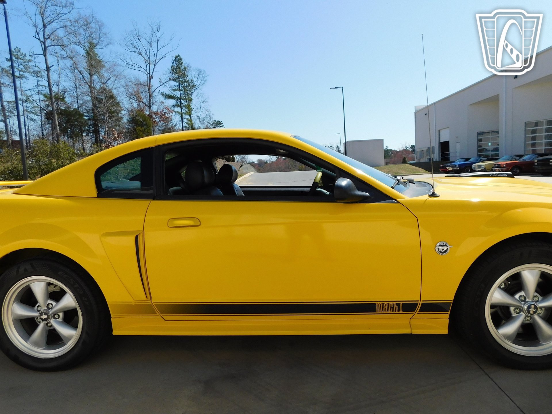 Used 2004 Ford Mustang Mach 1 RWD image 31