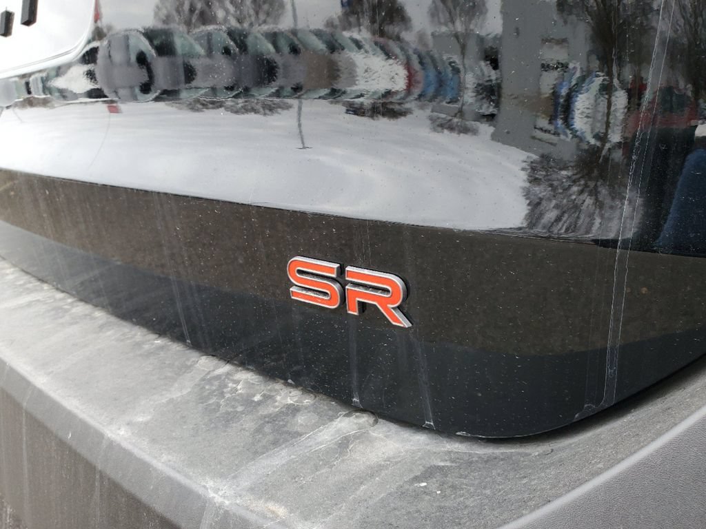 New 2026 Nissan Kicks SR w/ SR Premium Package FWD image 6