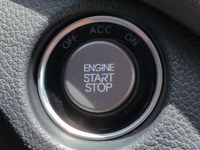 Used 2015 Hyundai Santa Fe Sport 2.0T w/ Option Group 05 FWD image 29
