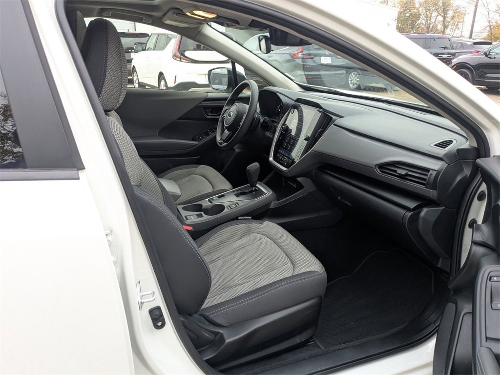 Used 2024 Subaru Crosstrek 2.0i Premium image 32
