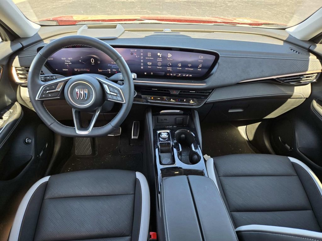 New 2025 Buick Envision Sport Touring image 9