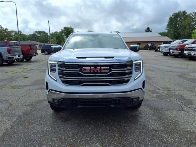 New 2026 GMC Sierra 1500 SLT w/ SLT Premium Plus Package image 9