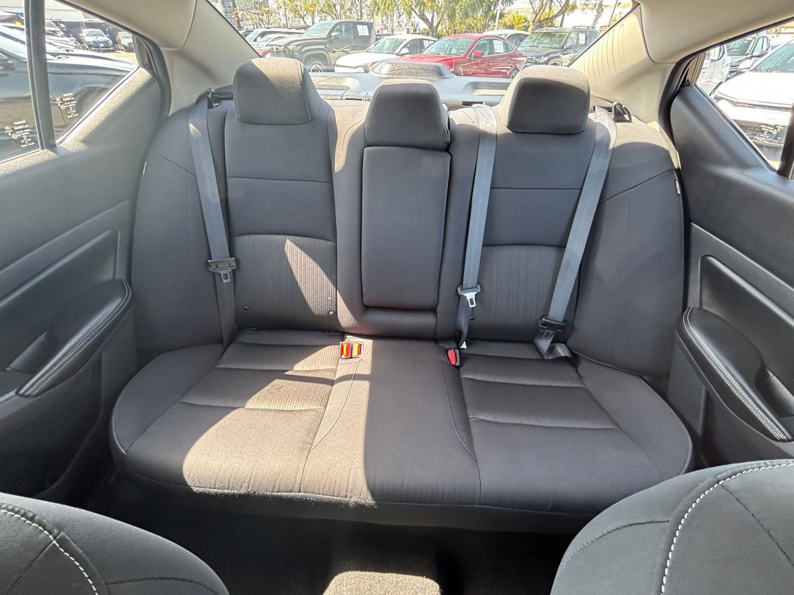 Used 2025 Nissan Altima 2.5 SV image 38